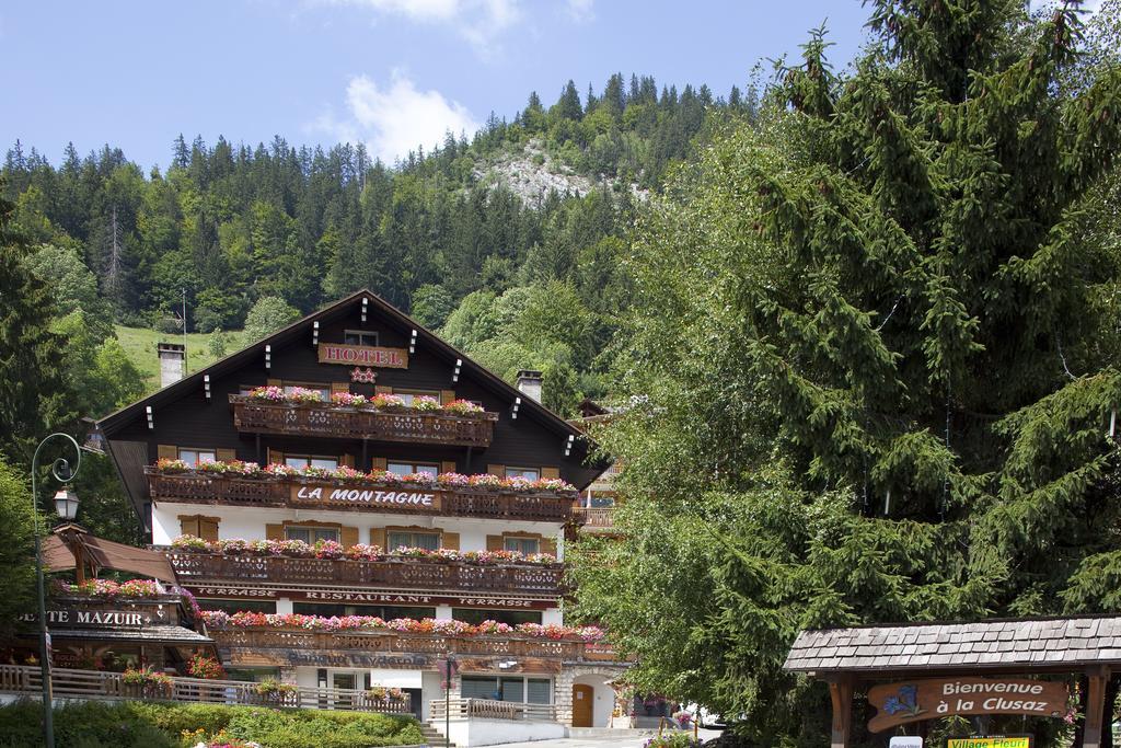 Hotel La Montagne La Clusaz Exterior photo